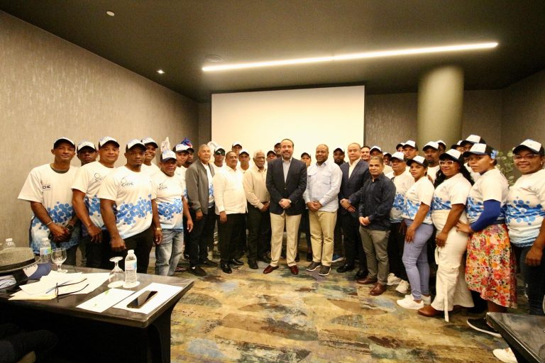 Alberto Rodríguez Mella, cuando se dirigía a los coordinadores regionales de Bayaguana, Moca y Santiago. Fuente externA