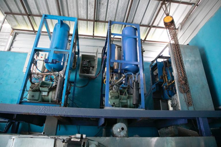 fabrica de hielo foto fuente externa 2 768x512