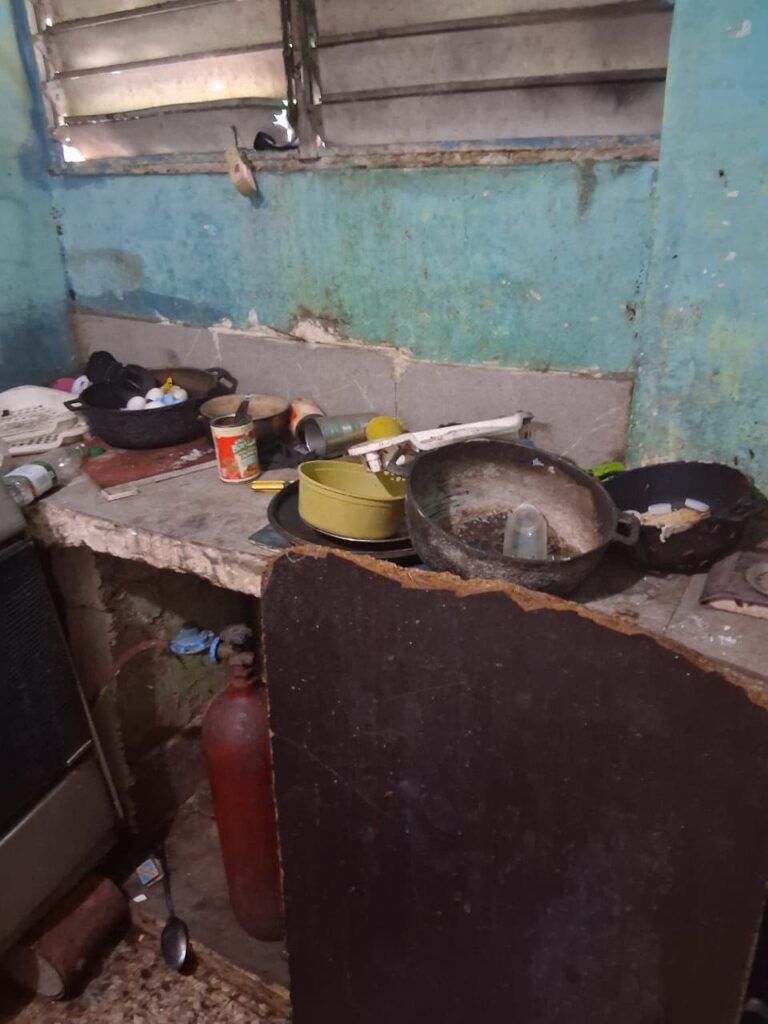 menores abandonados3 07c9afac