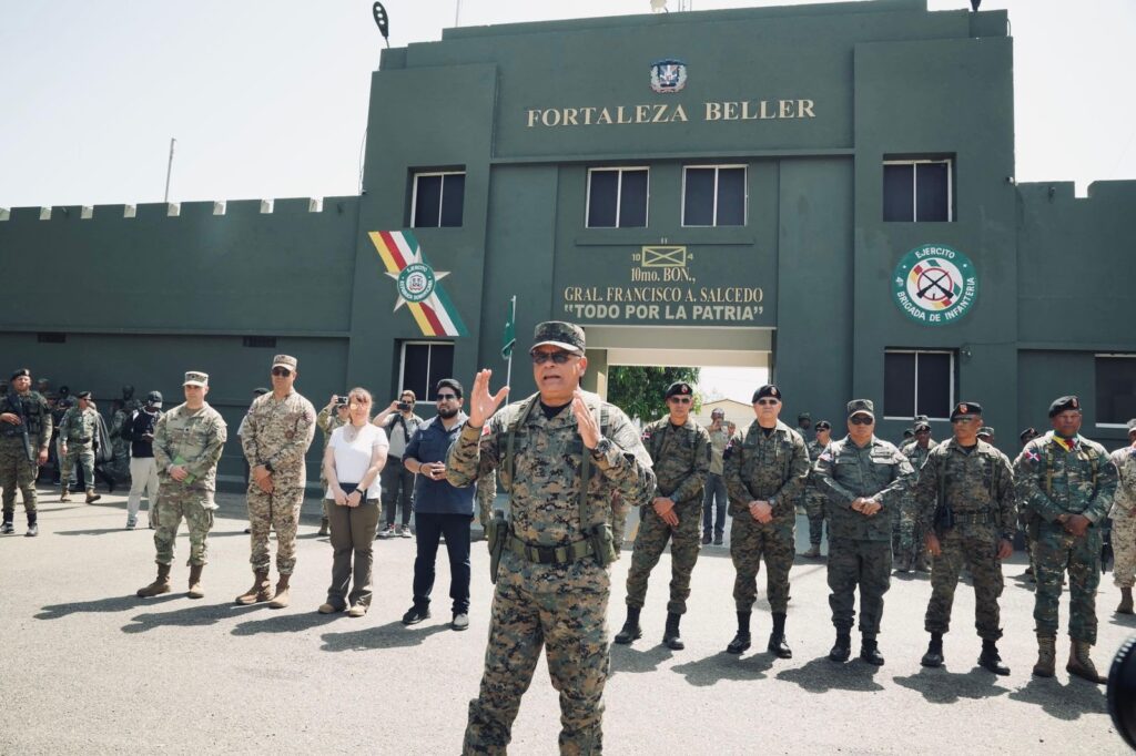 61365418 5215 4029 90b0 59119bbf3a1d