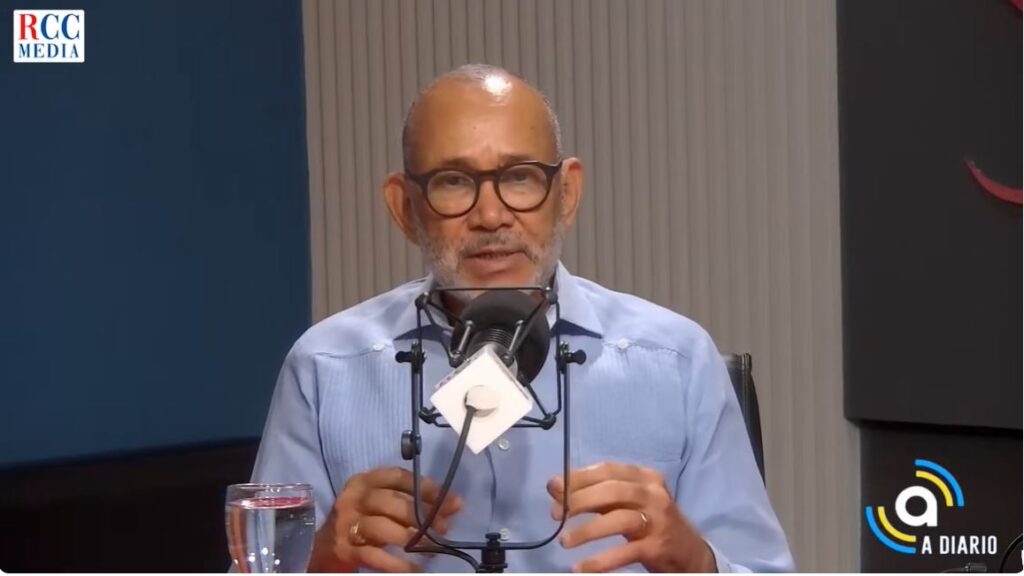 jueves, adia, vÍctor castro