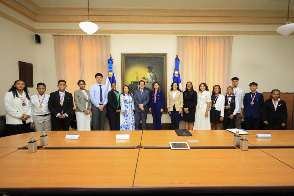 visita estudiantes espana 2 scaled