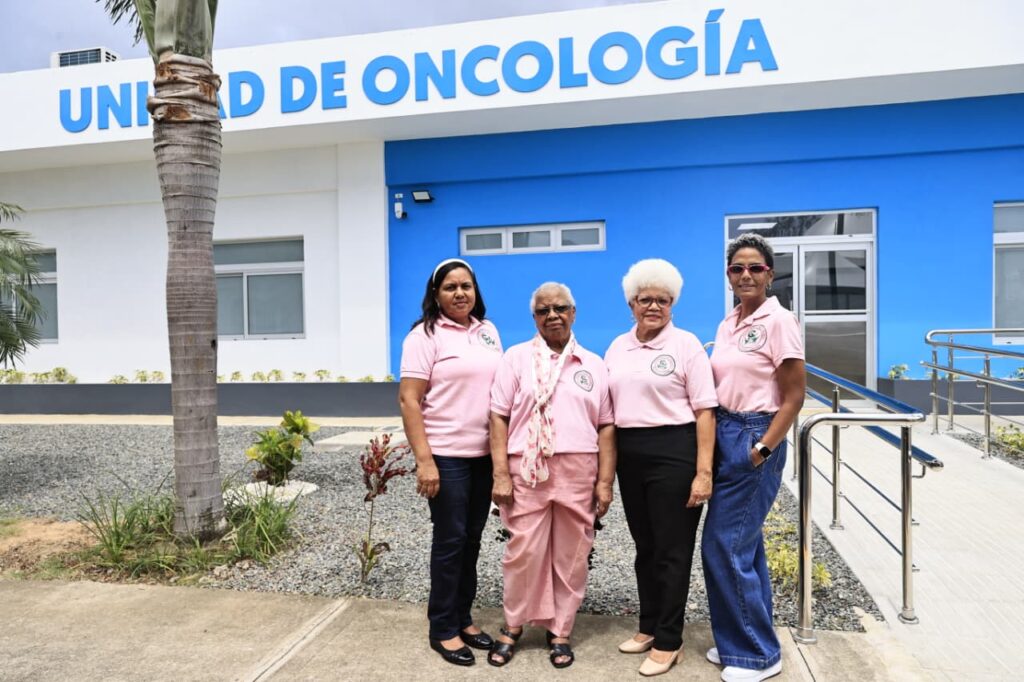 vicepresidenta inaugura remozamiento general y ampliacion emergencia hospital de cenovi 2