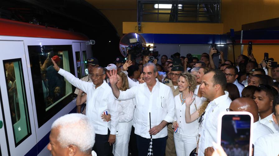 luis abinader entrega nuevos vagones del metro de santo domingo focus 0 0 896 504