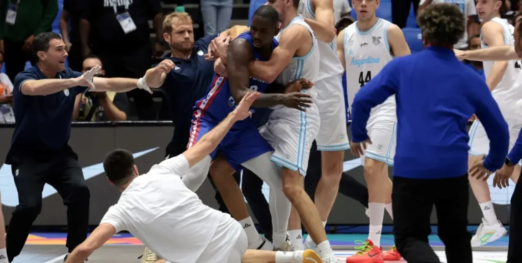 pelea rd argentina 1.jpg