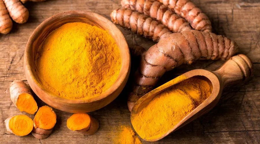curcuma oro en polvo