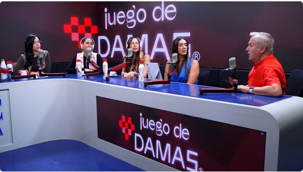 jueves h d