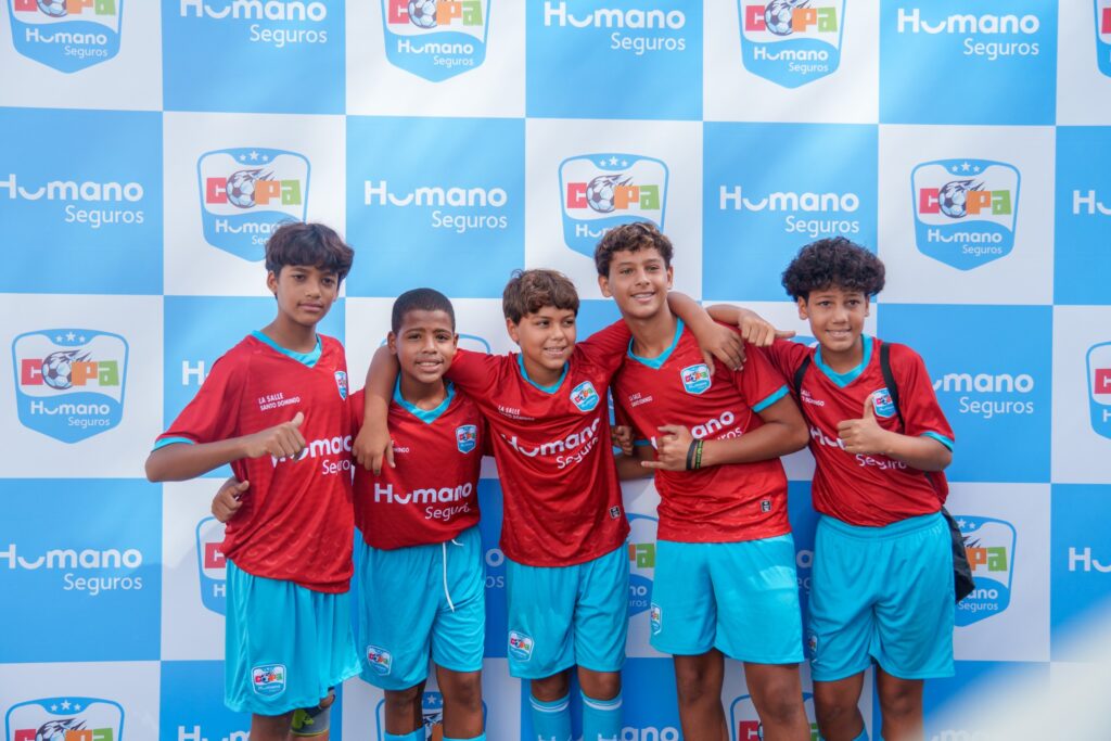 niños del equipo de la salle (1)