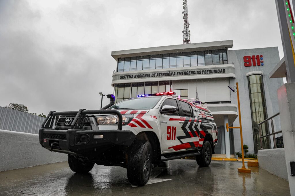 unidad de drones del 9 1 1 (1)