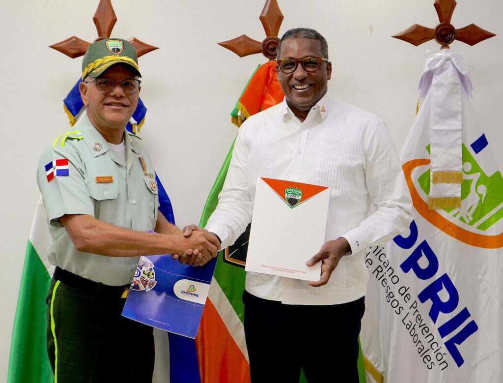 whatsapp image 2025 10 02 at 6.03.06 pm (1)