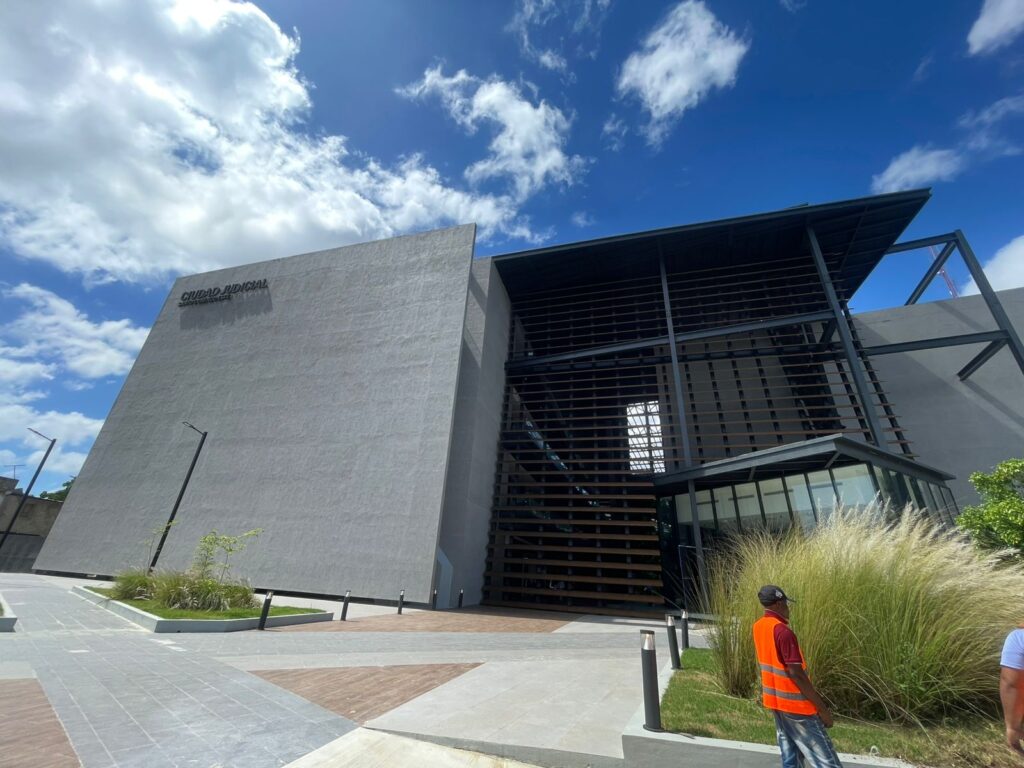 whatsapp image 2025 10 20 at 12.00.43