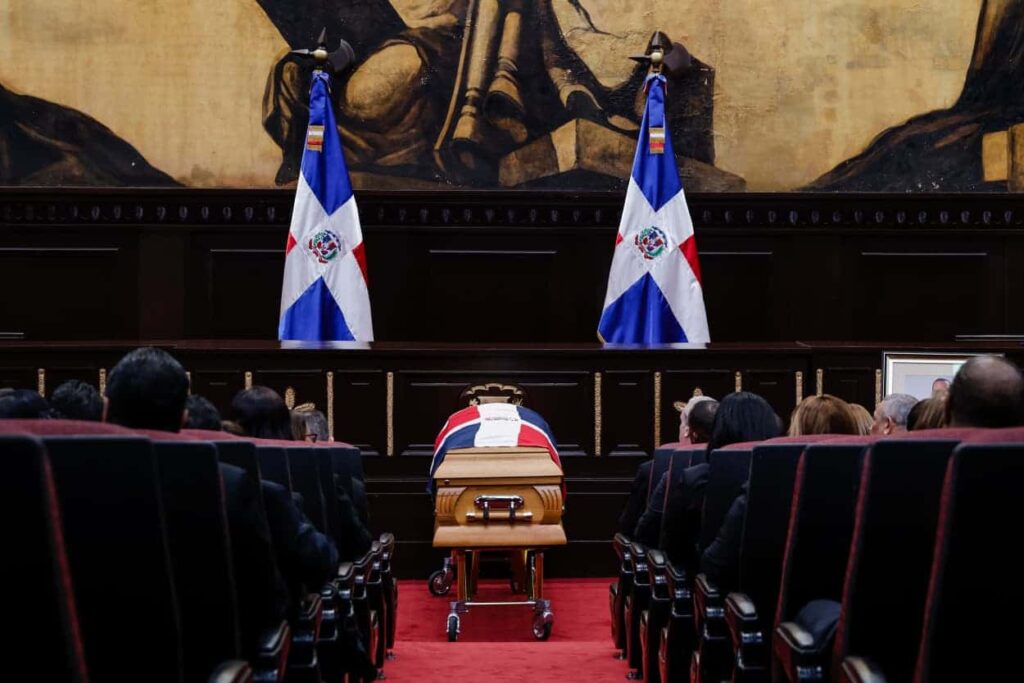 whatsapp image 2025 10 18 at 13358 pm b7974d89