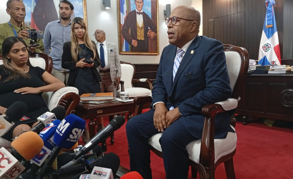 alfredo pacheco foto el nuevo diario e1763580582266