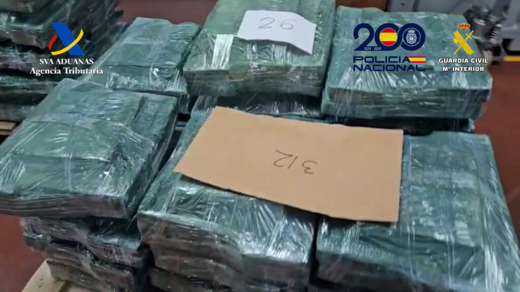 intervenidas dos toneladas de cocaína escondidas entre fruta en el puerto de val