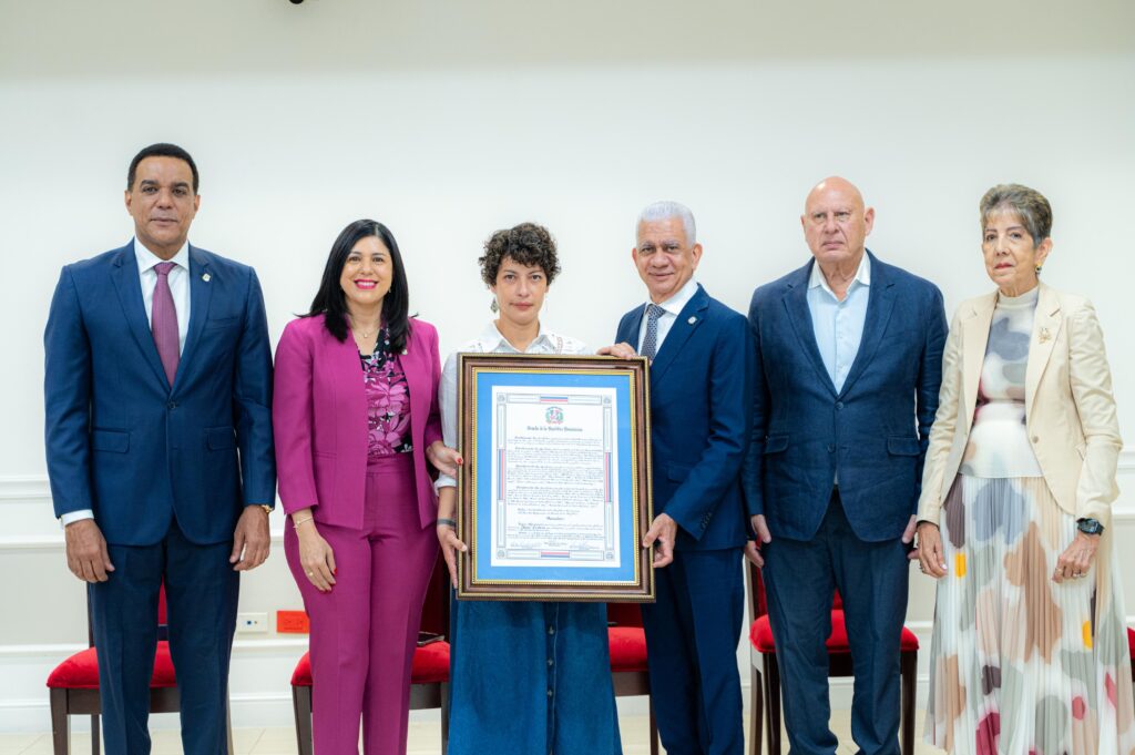 464e9d40 6f22 4124 bd90 35ea5c5ca9f6