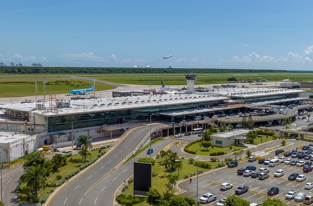 dt aerodom aila monica infante