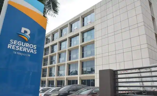 fachada externa seguros banreservas 1024x608 1 650x400 1