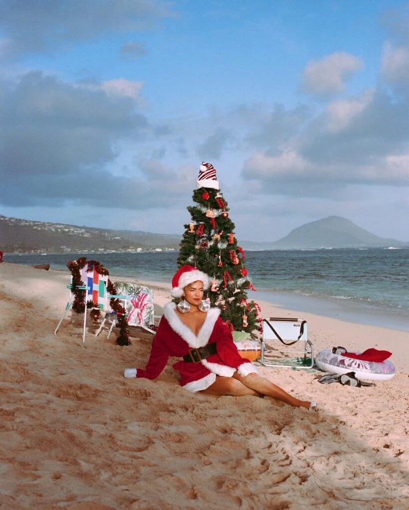 faltó una foto de un buñuelito en esta playa 🧡feliz navidad 🎅🏼🎄🌺🏄 @kar01g (1)