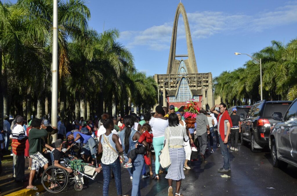 image content 6105815 20160121104133