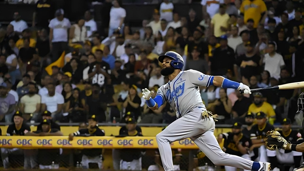 lidom licey ensena vida y vence a las aguilas en valle de la muerte 39f14b88 focus 0.16 0.23 896 504 (1)