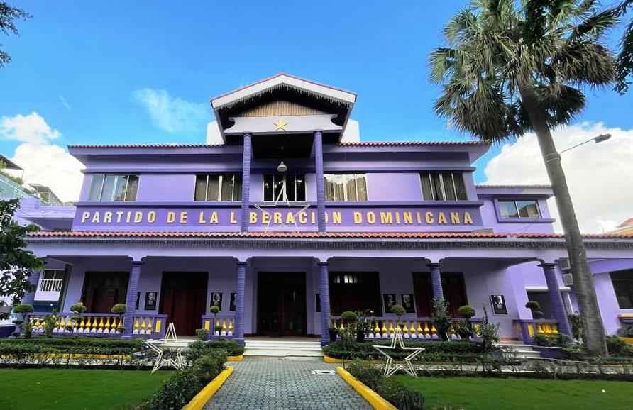 Desarrollo político República Dominicana