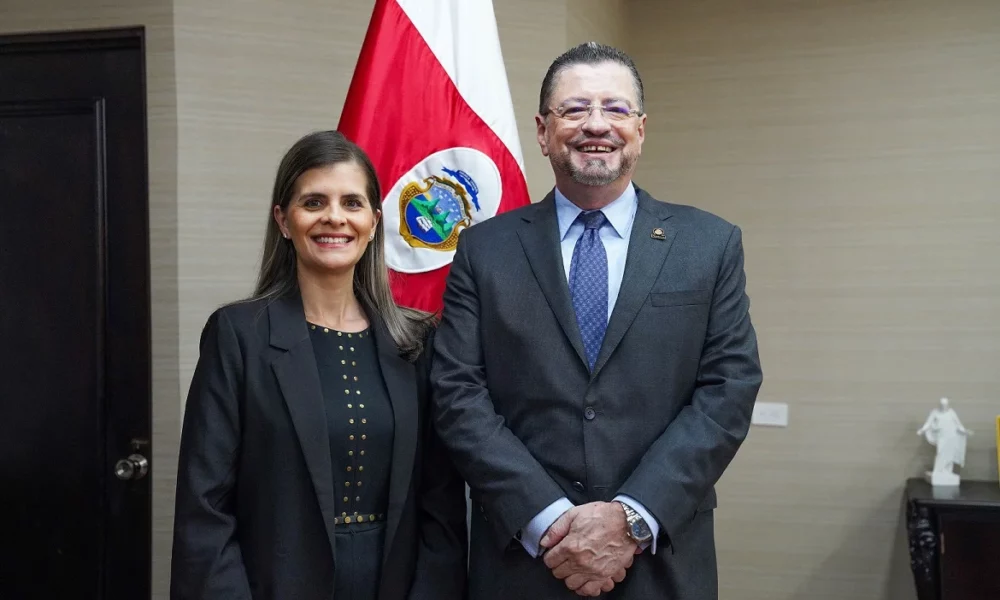 laura fernandez ministra presidencia 1 1000x600