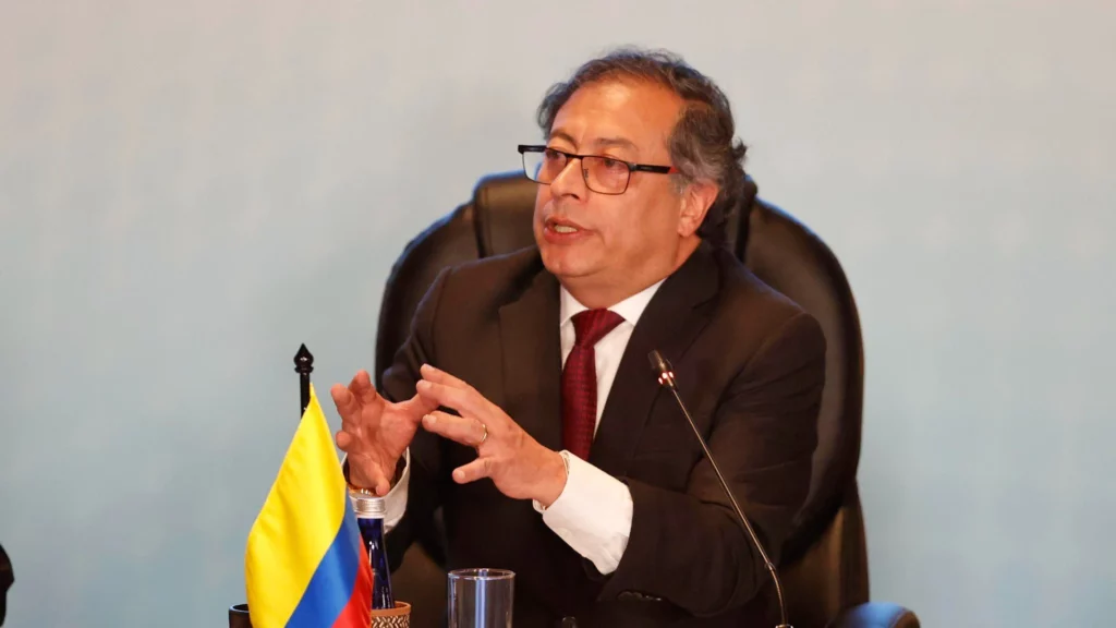 gustavo petro