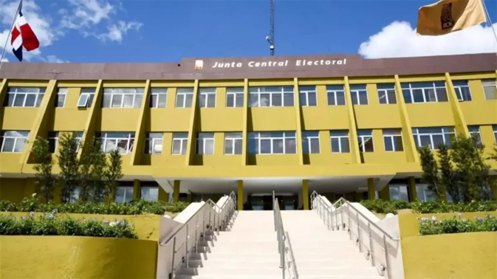 nuevo diseno y contenido en cedula identidad electoral segun jce 6e8e0594 focus 0 0 1200 675