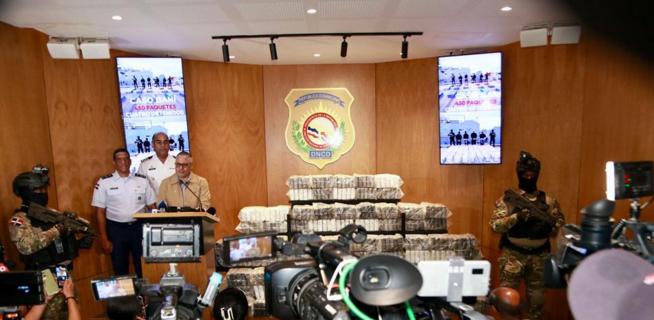 Persecución, arrestos y droga recuperada