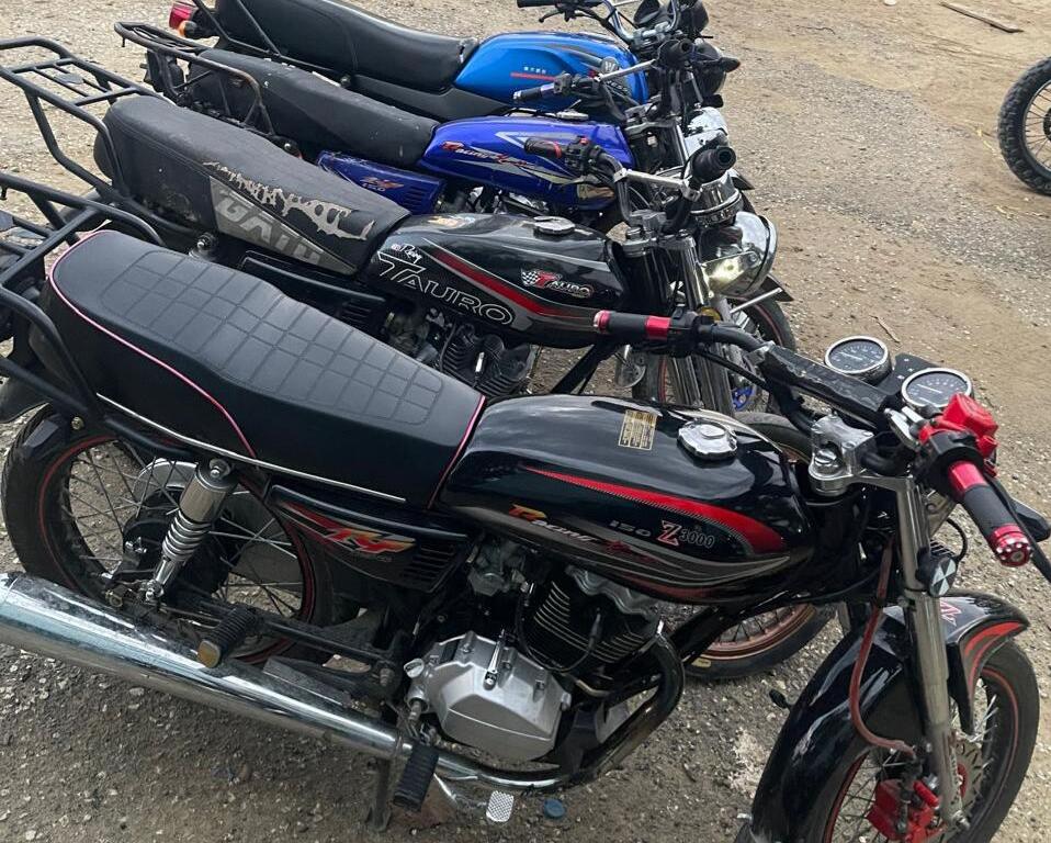 Recuperan motocicletas y amplían investigaciones