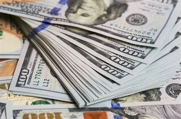 Mercado cambiario mantiene seguimiento constante