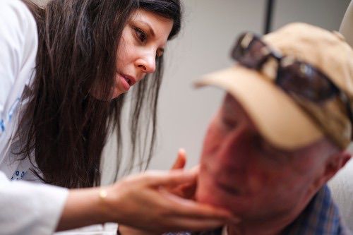 Inmunoterapia permite reducir tumor y evitar secuelas