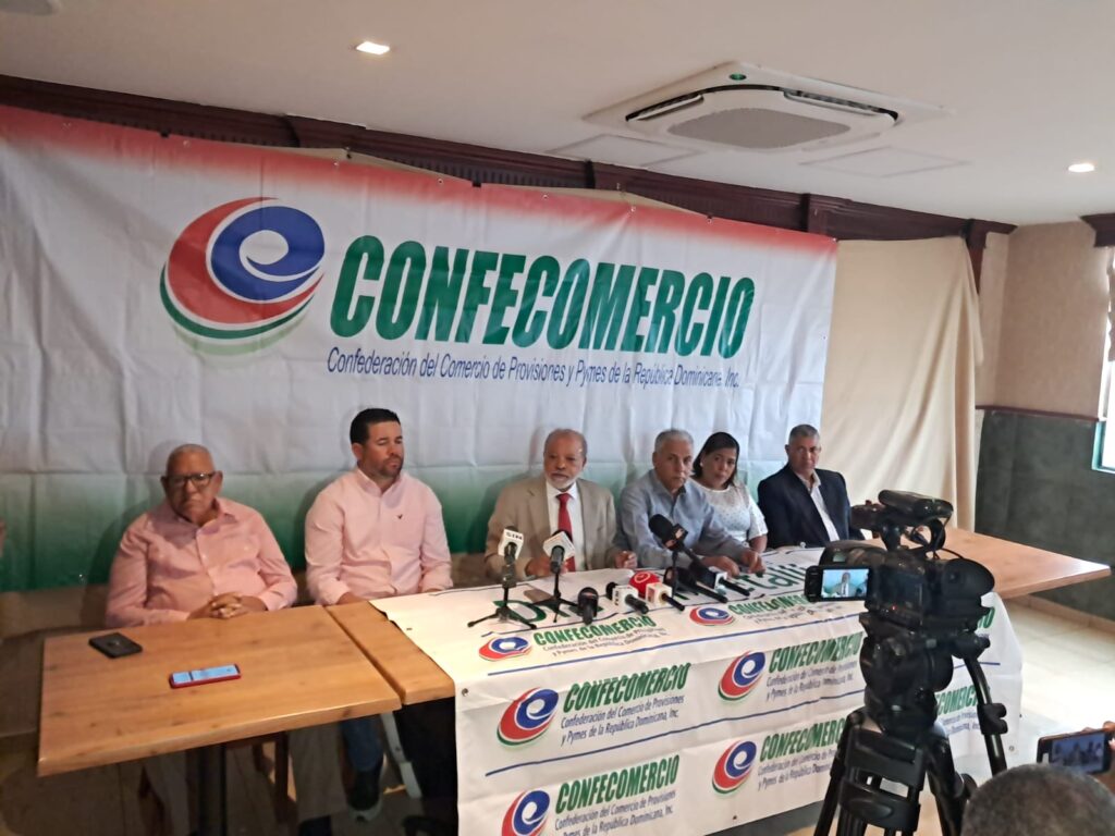 Aumentos impactan productos clave de la canasta familiar