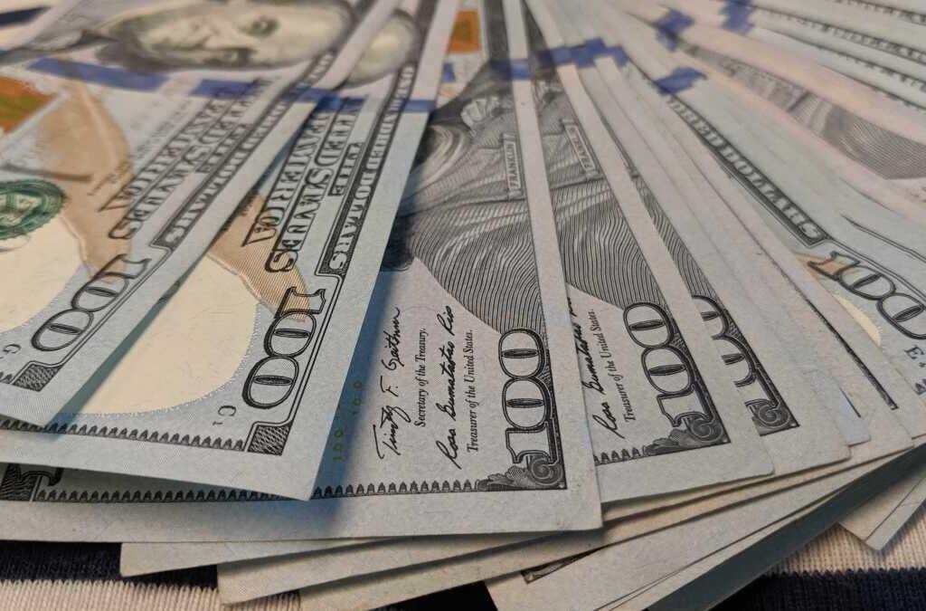 Tasa oficial del dólar para este lunes 15 de junio