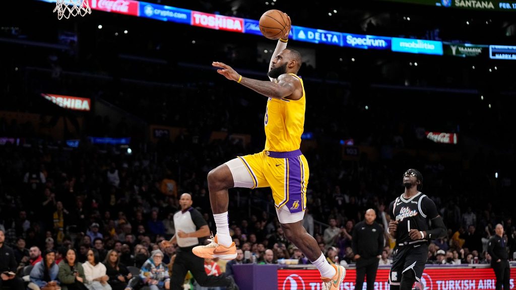 Fin de una era en Los Ángeles y reconfiguración de los Lakers