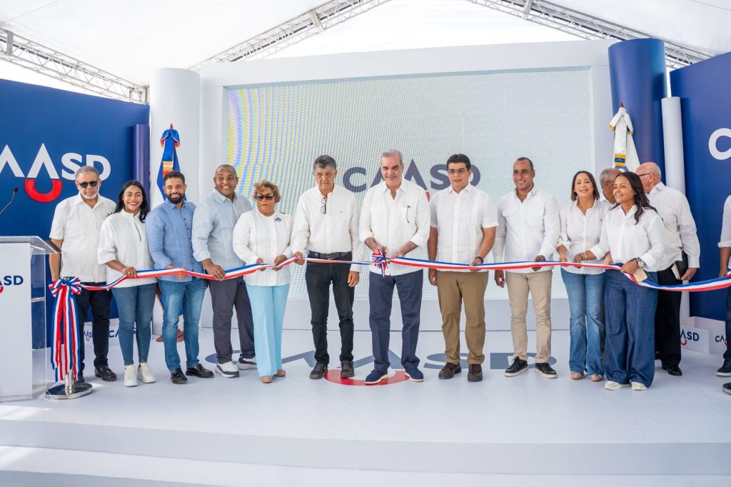 Abinader y la CAASD entregan cañadas saneadas en Herrera con inversión de RD$188.6 millones